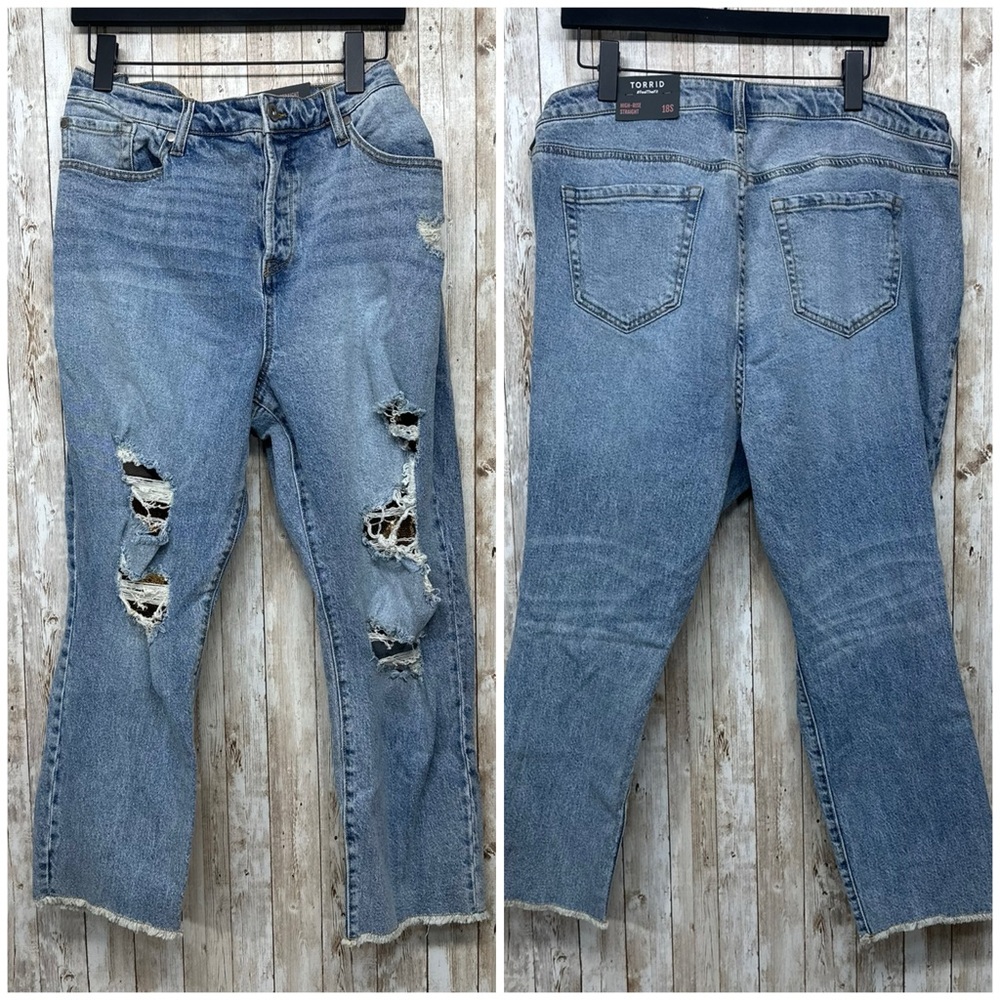 Torrid High-Rise Straight Vintage Stretch MidRise Sequin Backed Jeans NWT [1912]